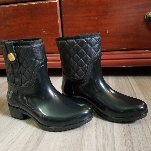 tommy hilfiger freez rain boots